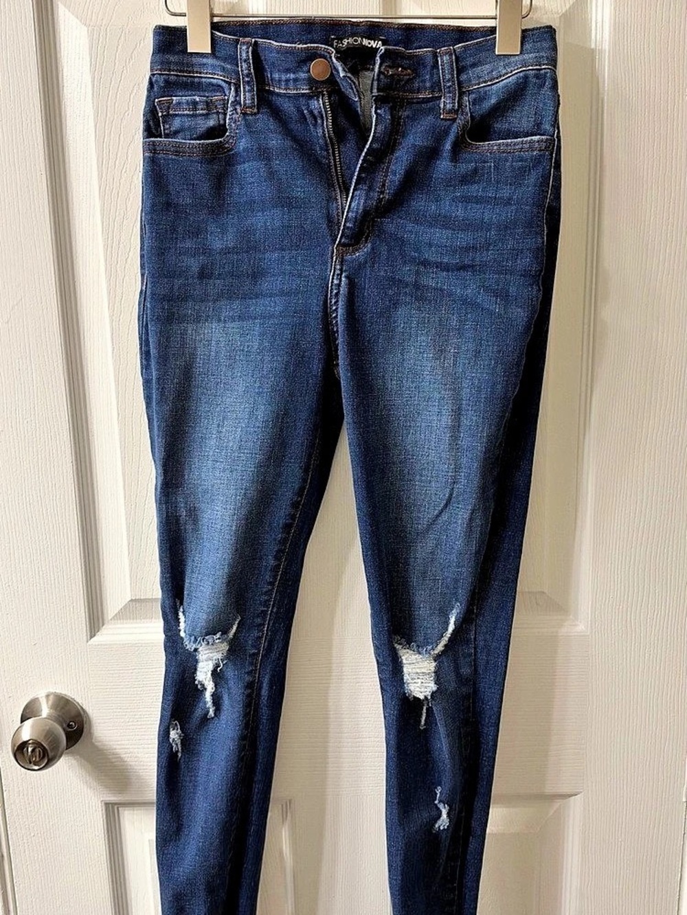 Fashion Nova Distressed Skinny Jeans in Blue